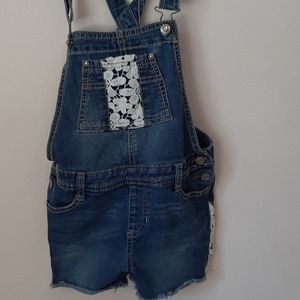 Floral blud jean overalls